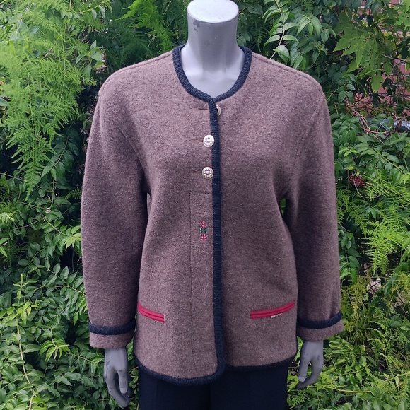 GEIGER COLLECTION (AUSTRIA) LADIES CRESTED PURE WOOL LUXURY SWEATER-COAT - Picture 4 of 17